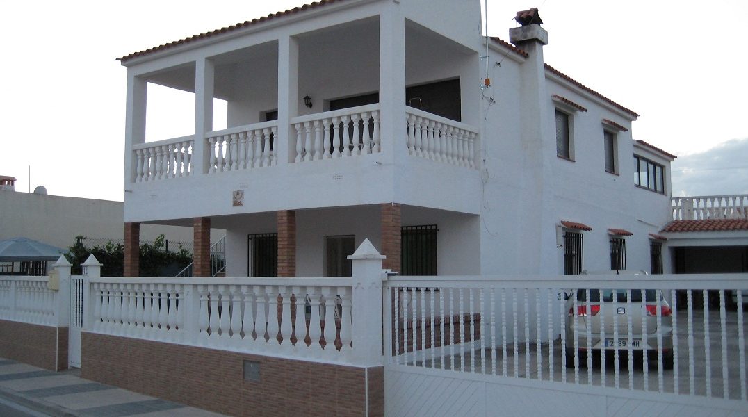 exterior2